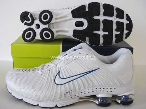 Creme Et Bleu Marine Shox R4 625